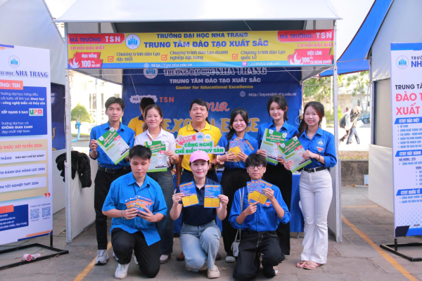 Trung tâm Đào tạo xuất sắc (CEE) tham gia Ngày hội tuyển sinh do Báo Thanh Niên tổ chức