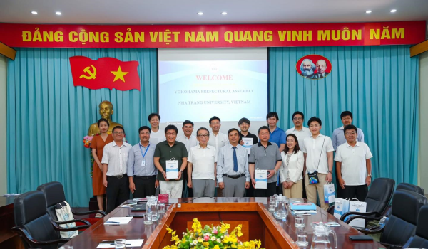 Đón tiếp Đoàn nghị viên Hội đồng thành phố Yokohama (Nhật Bản)