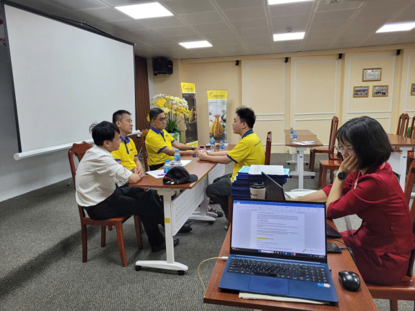 Hành trình ''lớn lên từ nhà máy'' của sinh viên NTU tại Minh Phú