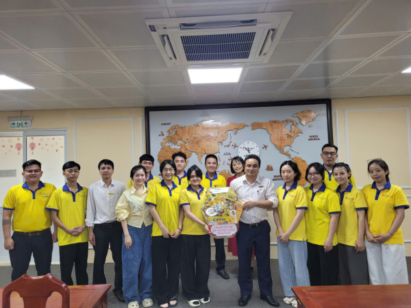 Hành trình ''lớn lên từ nhà máy'' của sinh viên NTU tại Minh Phú