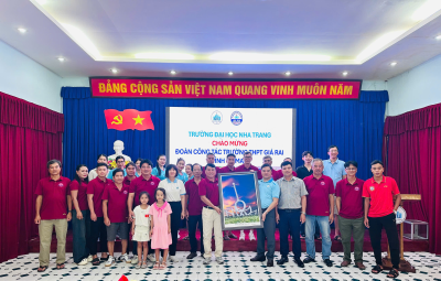 Trường Đại học Nha Trang đón tiếp và giao lưu với Trường THPT Giá Rai, tỉnh Cà Mau