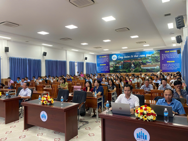 Trường Đại học Nha Trang tập huấn triển khai các chương trình đào tạo xuất sắc theo Quyết định 1091/QĐ-ĐHNT