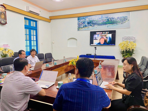 Trường Đại học Nha Trang (NTU) trao đổi cơ hội hợp tác đào tạo với Open Cyber University of Korea (OCU)