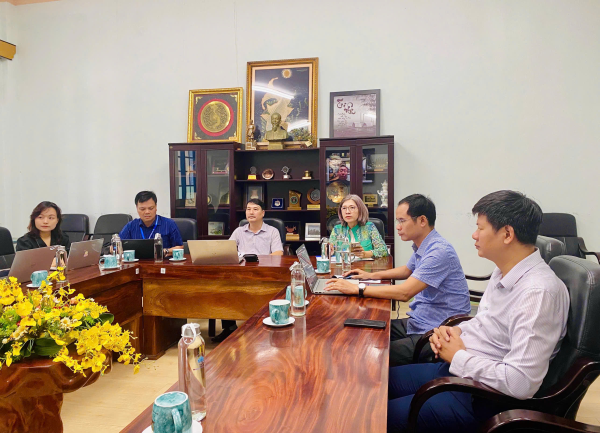Trường Đại học Nha Trang (NTU) trao đổi cơ hội hợp tác đào tạo với Open Cyber University of Korea (OCU)
